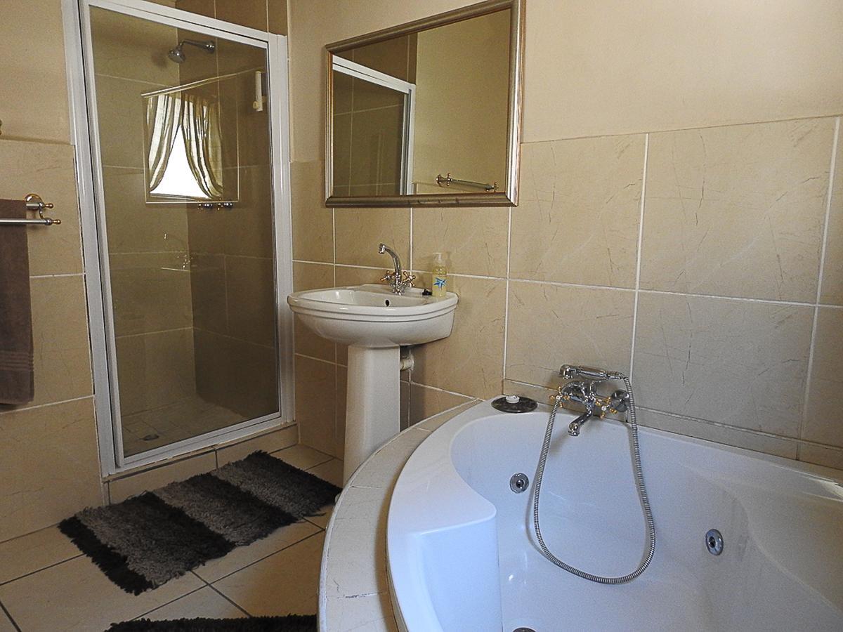 Хостел Mosselbay Backpackers Моссел-Бей Экстерьер фото