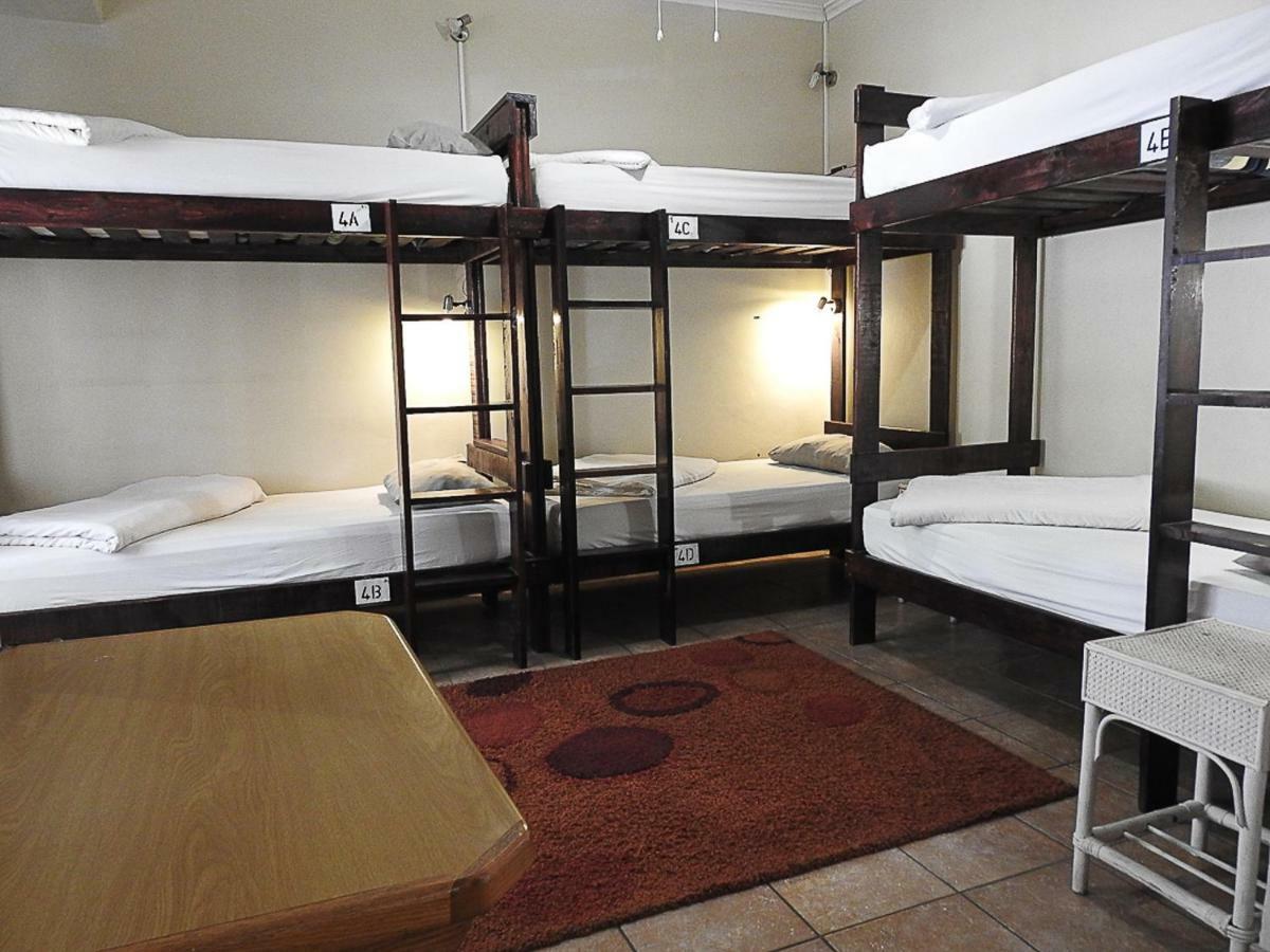 Хостел Mosselbay Backpackers Моссел-Бей Экстерьер фото