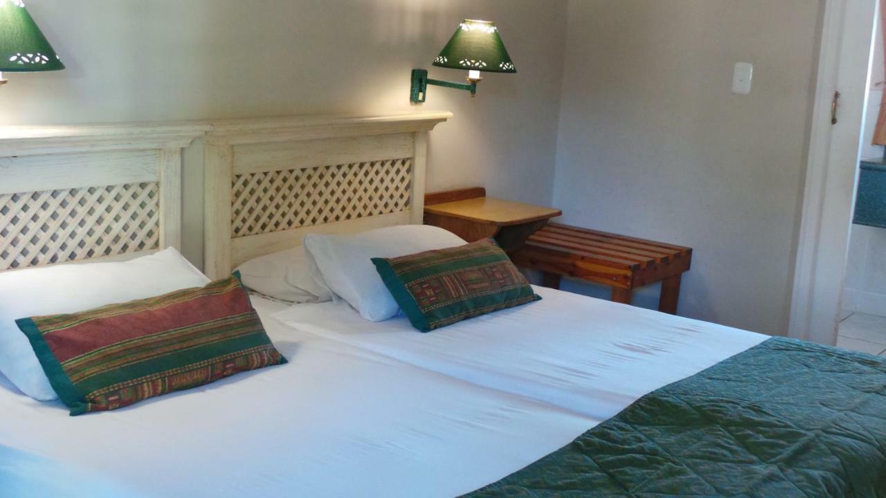 Хостел Mosselbay Backpackers Моссел-Бей Экстерьер фото