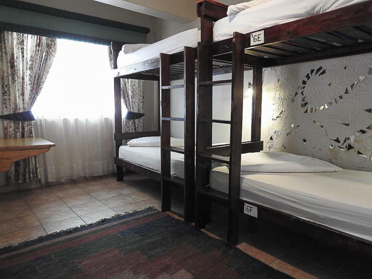 Хостел Mosselbay Backpackers Моссел-Бей Экстерьер фото